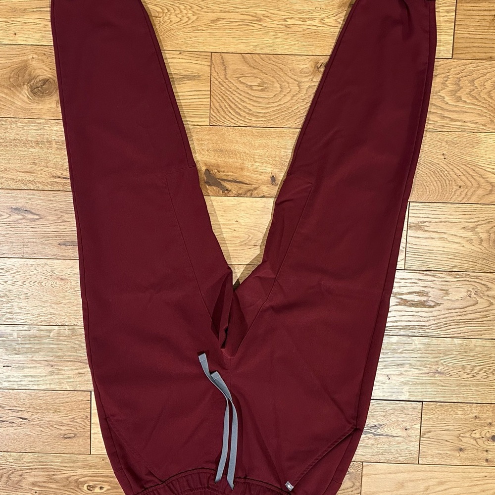FIGS Scrub Pants Bottom Burgundy Men Size Small